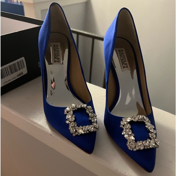 Badgley Mischka Blue Heels with Silver Embellishment - Picture 1 of 8